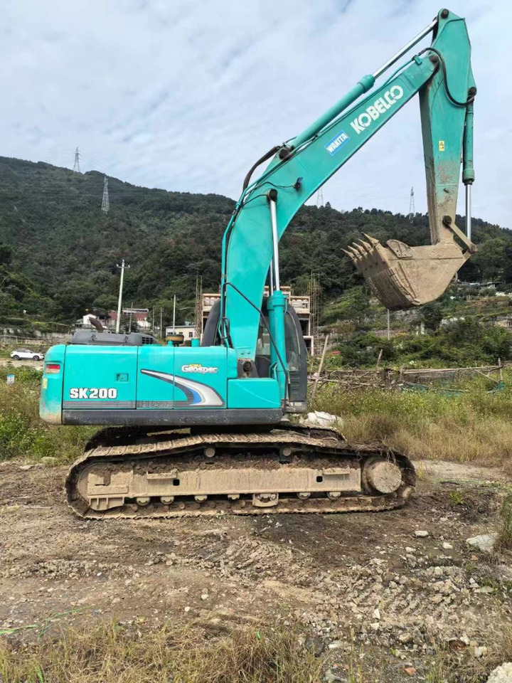 Kobelco SK200-8 Excavator - Kāpurķēžu ekskavators: foto 2 Kobelco SK200-8 Excavator - Kāpurķēžu ekskavators: foto 2