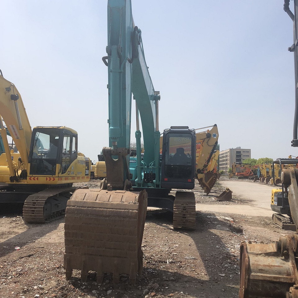Kobelco SK200-8 Excavator - Kāpurķēžu ekskavators: foto 5 Kobelco SK200-8 Excavator - Kāpurķēžu ekskavators: foto 5