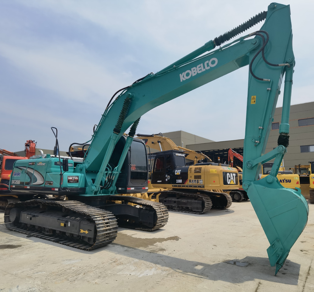 Kobelco SK200-8 Excavator - Kāpurķēžu ekskavators: foto 3 Kobelco SK200-8 Excavator - Kāpurķēžu ekskavators: foto 3