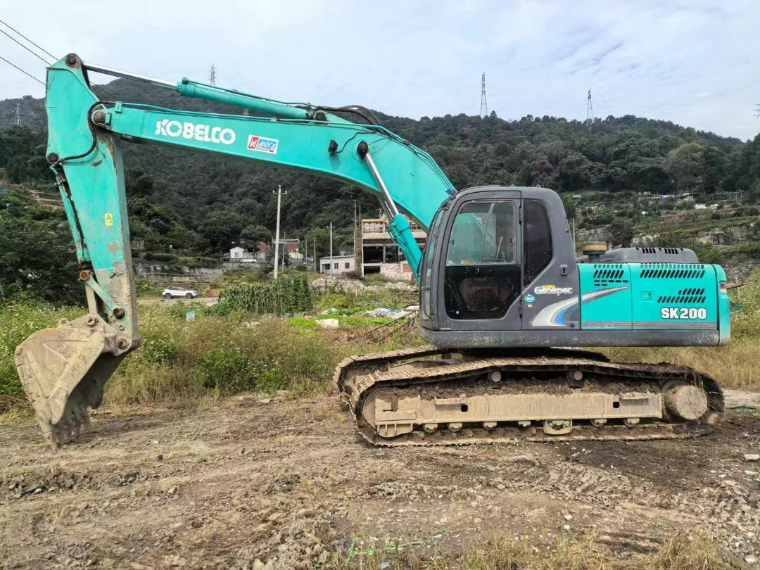 Kobelco SK200-8 Excavator - Kāpurķēžu ekskavators: foto 5 Kobelco SK200-8 Excavator - Kāpurķēžu ekskavators: foto 5