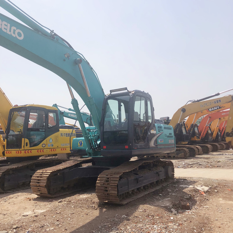 Kobelco SK200-8 excavator - Kāpurķēžu ekskavators: foto 2 Kobelco SK200-8 excavator - Kāpurķēžu ekskavators: foto 2
