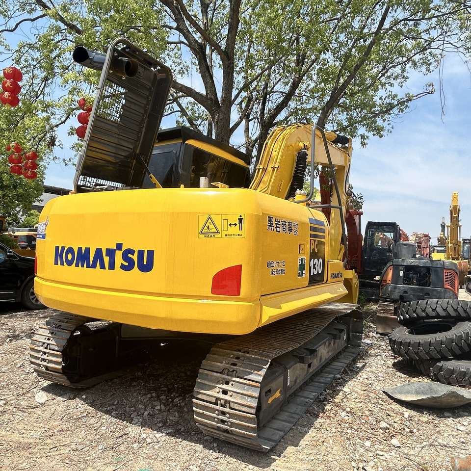 Komatsu PC130-7 Excavator - Kāpurķēžu ekskavators: foto 3 Komatsu PC130-7 Excavator - Kāpurķēžu ekskavators: foto 3