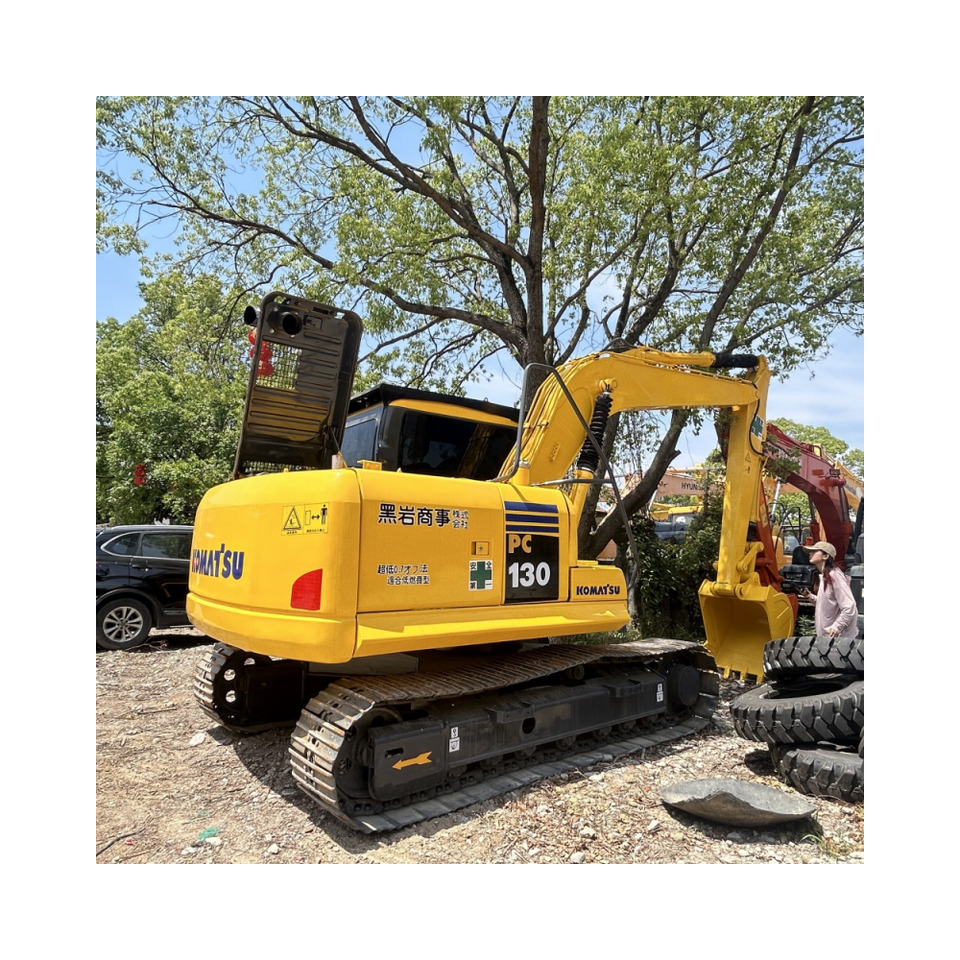 Komatsu PC130 Excavator - Kāpurķēžu ekskavators: foto 1 Komatsu PC130 Excavator - Kāpurķēžu ekskavators: foto 1