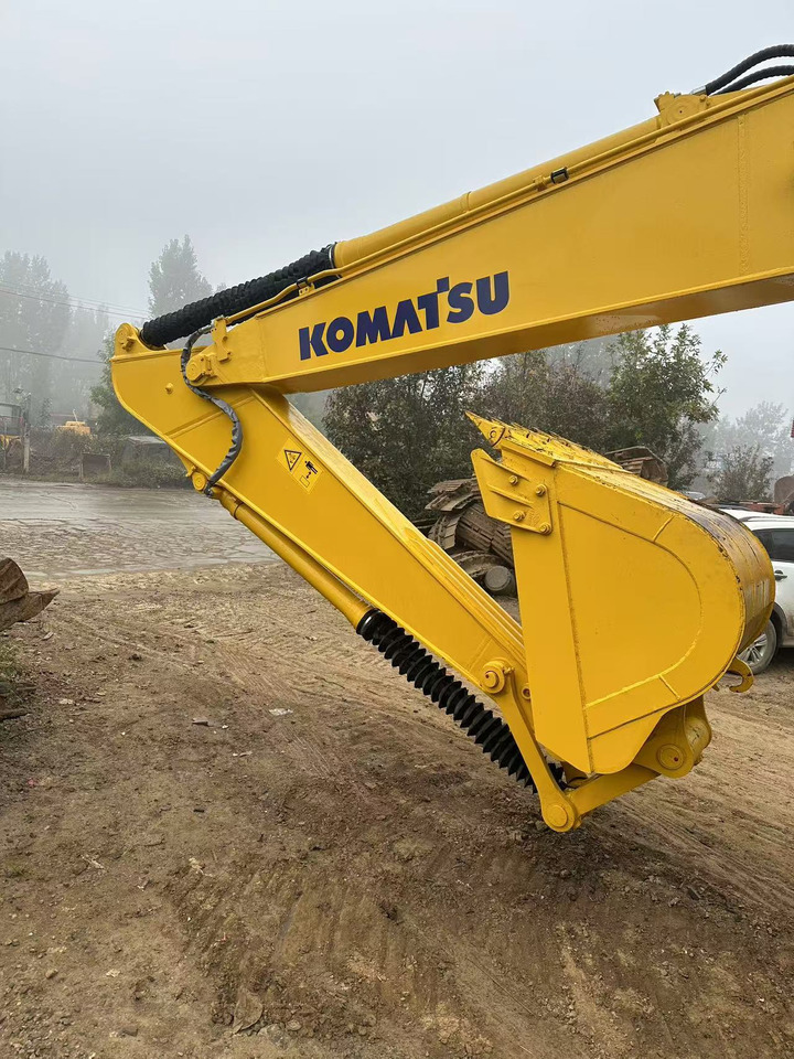 Komatsu PC200-7 excavator - Kāpurķēžu ekskavators: foto 5 Komatsu PC200-7 excavator - Kāpurķēžu ekskavators: foto 5