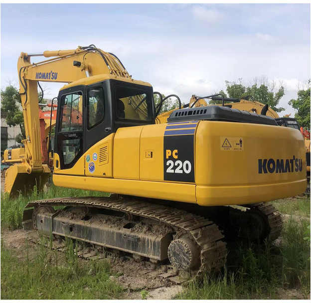 Komatsu PC220-7 - Kāpurķēžu ekskavators: foto 2 Komatsu PC220-7 - Kāpurķēžu ekskavators: foto 2