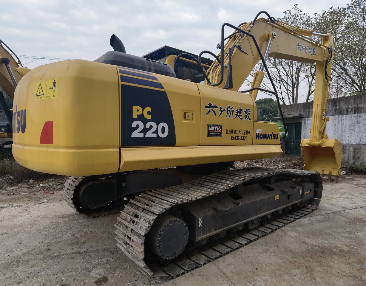 Komatsu PC220-8 Excavator - Kāpurķēžu ekskavators: foto 1 Komatsu PC220-8 Excavator - Kāpurķēžu ekskavators: foto 1