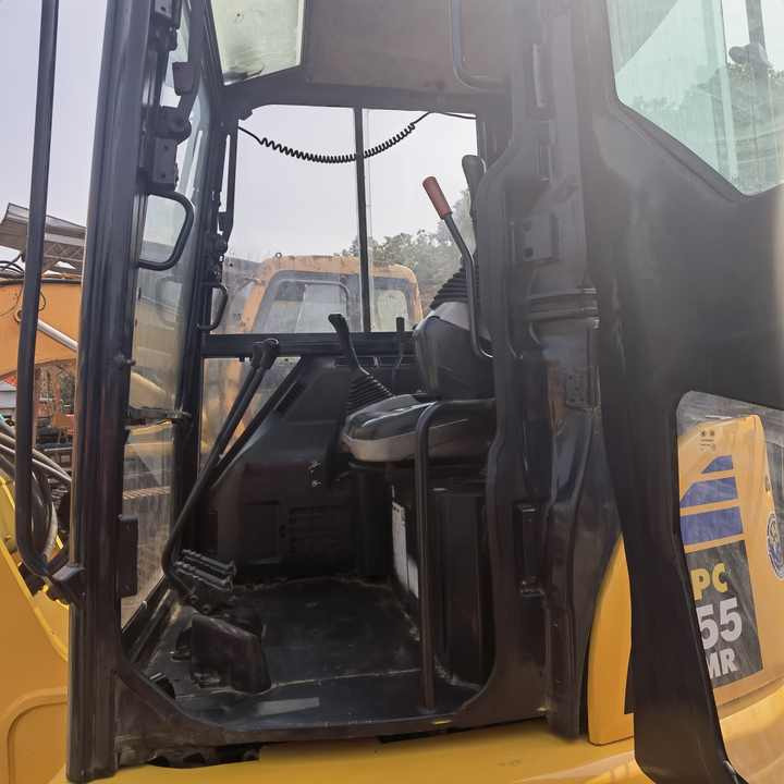 Mini-ekskavators Komatsu Used PC55MR small excavator free of shipping PC35 PC55 are the most popular second hand mini excavator for sale: foto 6