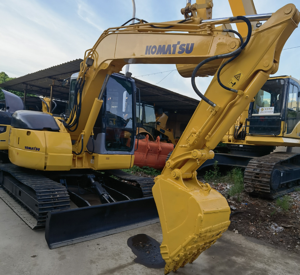 Komatsu pc78 Excavator - Kāpurķēžu ekskavators: foto 4 Komatsu pc78 Excavator - Kāpurķēžu ekskavators: foto 4