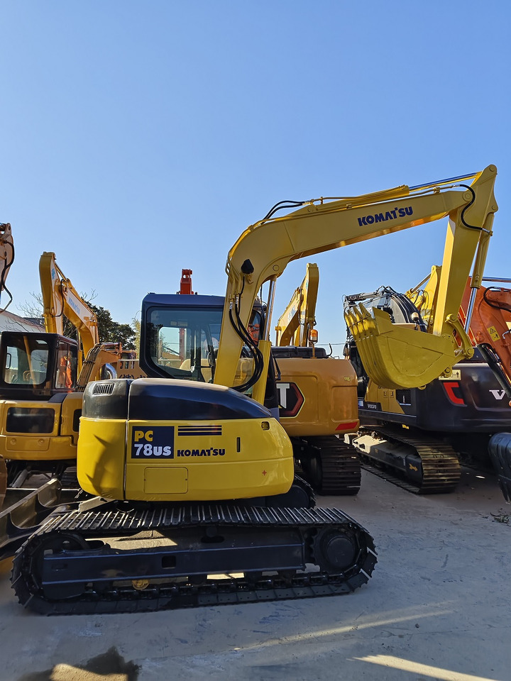 Komatsu pc78 Excavator - Kāpurķēžu ekskavators: foto 2 Komatsu pc78 Excavator - Kāpurķēžu ekskavators: foto 2