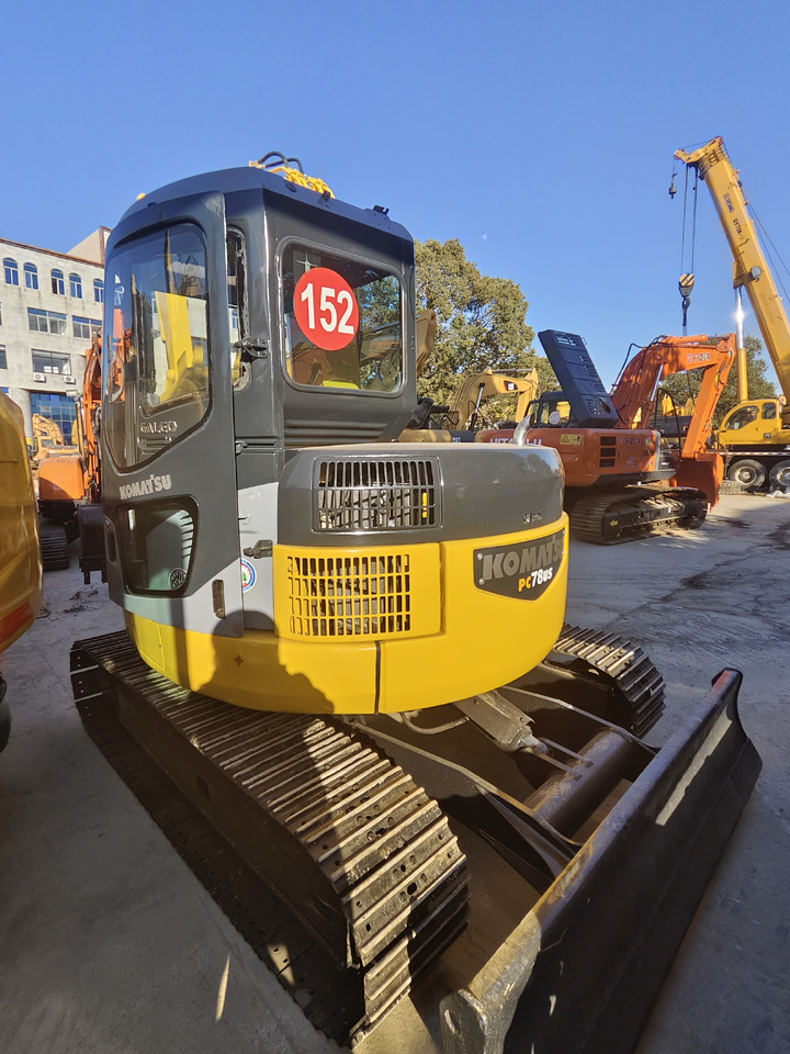 Komatsu pc78us Excavator - Kāpurķēžu ekskavators: foto 4 Komatsu pc78us Excavator - Kāpurķēžu ekskavators: foto 4