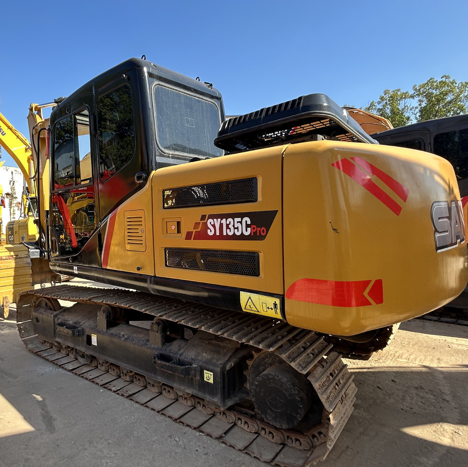 SANY 135C Excavator - Kāpurķēžu ekskavators: foto 2 SANY 135C Excavator - Kāpurķēžu ekskavators: foto 2
