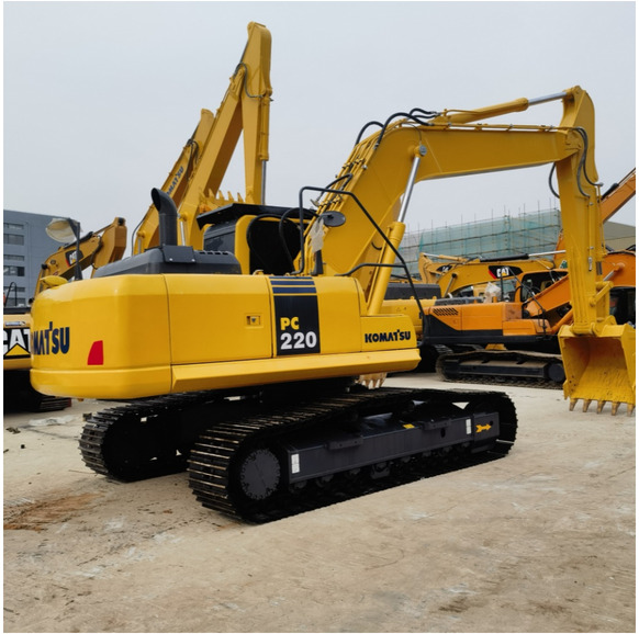 Second Hand Komatsu excavating machinery PC220-8 Komatsu used excavator PC220-8 crawler excavator in stock - Kāpurķēžu ekskavators: foto 1 Second Hand Komatsu excavating machinery PC220-8 Komatsu used excavator PC220-8 crawler excavator in stock - Kāpurķēžu ekskavators: foto 1