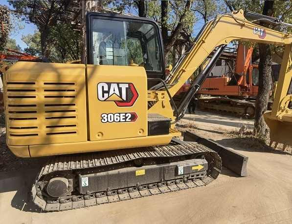 Second Hand Mini Excavator Caterpillar CAT 306e2 Crawler Wheel Excavator 6ton used caterpillar 306e2 crawler excavator in stock - Kāpurķēžu ekskavators: foto 2 Second Hand Mini Excavator Caterpillar CAT 306e2 Crawler Wheel Excavator 6ton used caterpillar 306e2 crawler excavator in stock - Kāpurķēžu ekskavators: foto 2