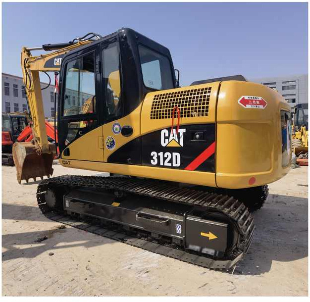Used CAT 312D2 hydraulic Crawler excavator CATERPILLAR CAT312 second hand hydraulic machinery digger CAT312D on stock - Kāpurķēžu ekskavators: foto 1 Used CAT 312D2 hydraulic Crawler excavator CATERPILLAR CAT312 second hand hydraulic machinery digger CAT312D on stock - Kāpurķēžu ekskavators: foto 1