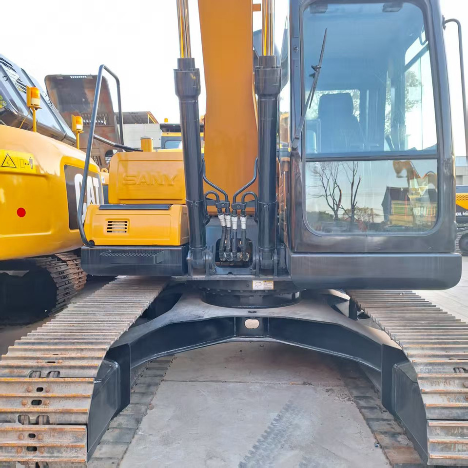 Used SANY 135c Excavator - Kāpurķēžu ekskavators: foto 4 Used SANY 135c Excavator - Kāpurķēžu ekskavators: foto 4