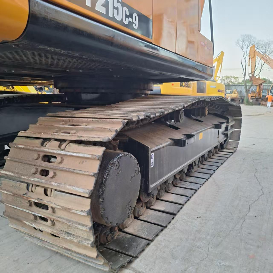 Used SANY 215c Excavator - Kāpurķēžu ekskavators: foto 4 Used SANY 215c Excavator - Kāpurķēžu ekskavators: foto 4