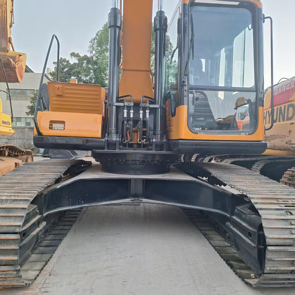 Used SANY 215c Excavator - Kāpurķēžu ekskavators: foto 3 Used SANY 215c Excavator - Kāpurķēžu ekskavators: foto 3