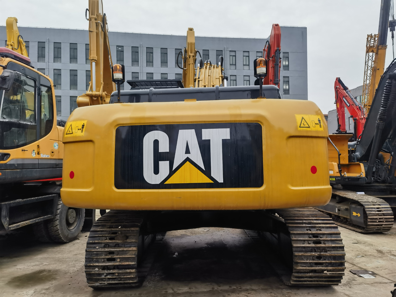 Cat 336D excavator - Ekskavators: foto 3 Cat 336D excavator - Ekskavators: foto 3