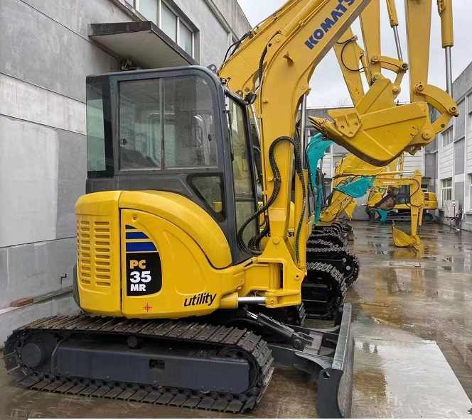 Fast delivery and high performance Used Komatsu PC35MR-3 Made In Japan on Hot Sale in china - Kāpurķēžu ekskavators: foto 2 Fast delivery and high performance Used Komatsu PC35MR-3 Made In Japan on Hot Sale in china - Kāpurķēžu ekskavators: foto 2