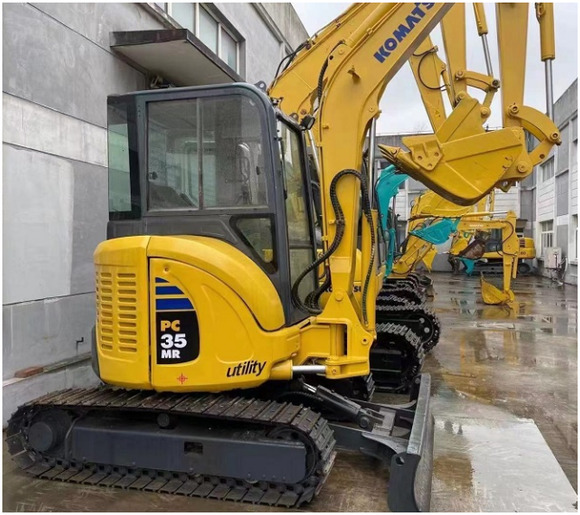 Fast delivery and high performance Used Komatsu PC35MR-3 Made In Japan on Hot Sale in china - Kāpurķēžu ekskavators: foto 1 Fast delivery and high performance Used Komatsu PC35MR-3 Made In Japan on Hot Sale in china - Kāpurķēžu ekskavators: foto 1