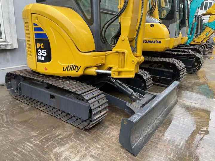 Fast delivery and high performance Used Komatsu PC35MR-3 Made In Japan on Hot Sale in china - Kāpurķēžu ekskavators: foto 3 Fast delivery and high performance Used Komatsu PC35MR-3 Made In Japan on Hot Sale in china - Kāpurķēžu ekskavators: foto 3