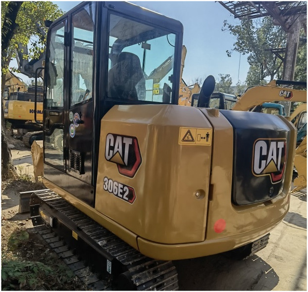 Used 6 ton Caterpillar Crawler Wheel Excavator 306e2 cheap used excavator for hot sale - Kāpurķēžu ekskavators: foto 5 Used 6 ton Caterpillar Crawler Wheel Excavator 306e2 cheap used excavator for hot sale - Kāpurķēžu ekskavators: foto 5