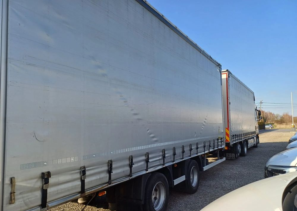 DAF XF 480 SUPER SPACE CAB / ZESTAW TANDEM PRZEJAZDOWY 120m3 - Kravas automašīna ar tentu: foto 3 DAF XF 480 SUPER SPACE CAB / ZESTAW TANDEM PRZEJAZDOWY 120m3 - Kravas automašīna ar tentu: foto 3