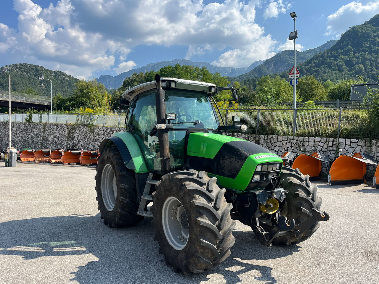 DEUTZ-FAHR AGROTRON K 420 - Traktors: foto 5 DEUTZ-FAHR AGROTRON K 420 - Traktors: foto 5