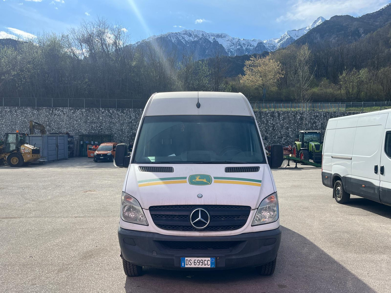 FURGONE MERCEDES SPRINTER 415CDI - Traktors: foto 2 FURGONE MERCEDES SPRINTER 415CDI - Traktors: foto 2