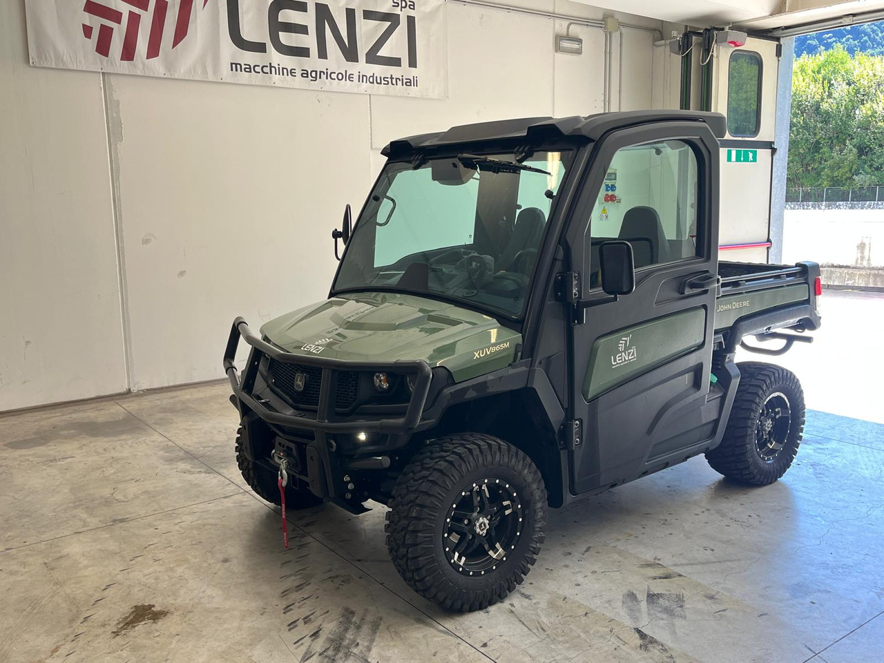 GATOR XUV865M - Kvadricikls: foto 3 GATOR XUV865M - Kvadricikls: foto 3