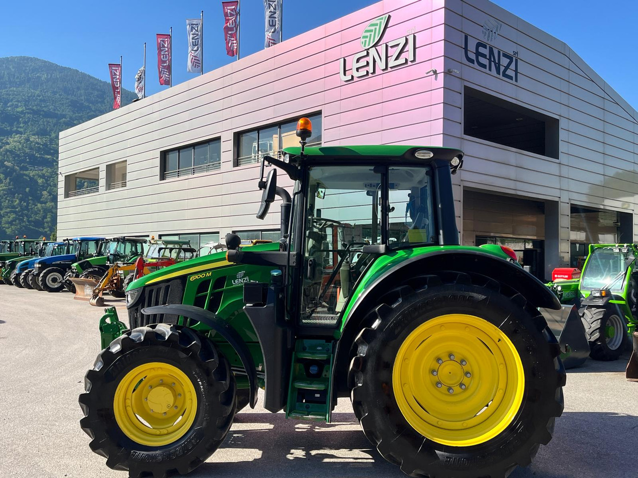 JOHN DEERE 6100M līzingu JOHN DEERE 6100M: foto 11