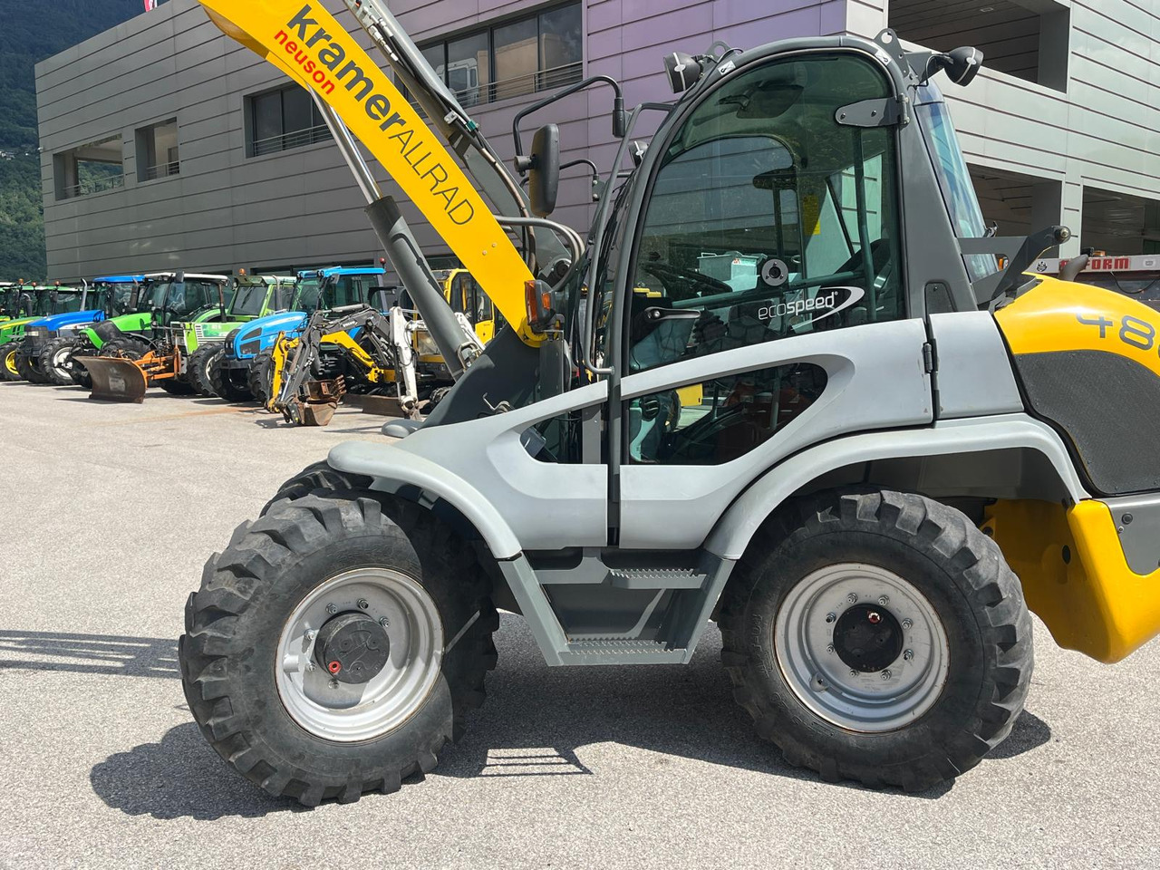 KRAMER PALA GOMMATA KRAMER ALLRAD 480 - Riteņu iekrāvējs: foto 3 KRAMER PALA GOMMATA KRAMER ALLRAD 480 - Riteņu iekrāvējs: foto 3