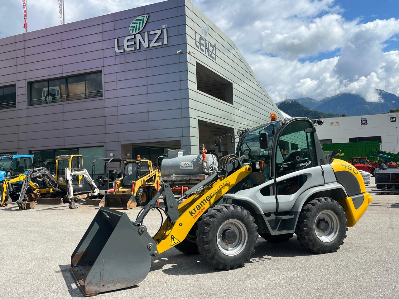 KRAMER PALA GOMMATA KRAMER ALLRAD 480 - Riteņu iekrāvējs: foto 2 KRAMER PALA GOMMATA KRAMER ALLRAD 480 - Riteņu iekrāvējs: foto 2