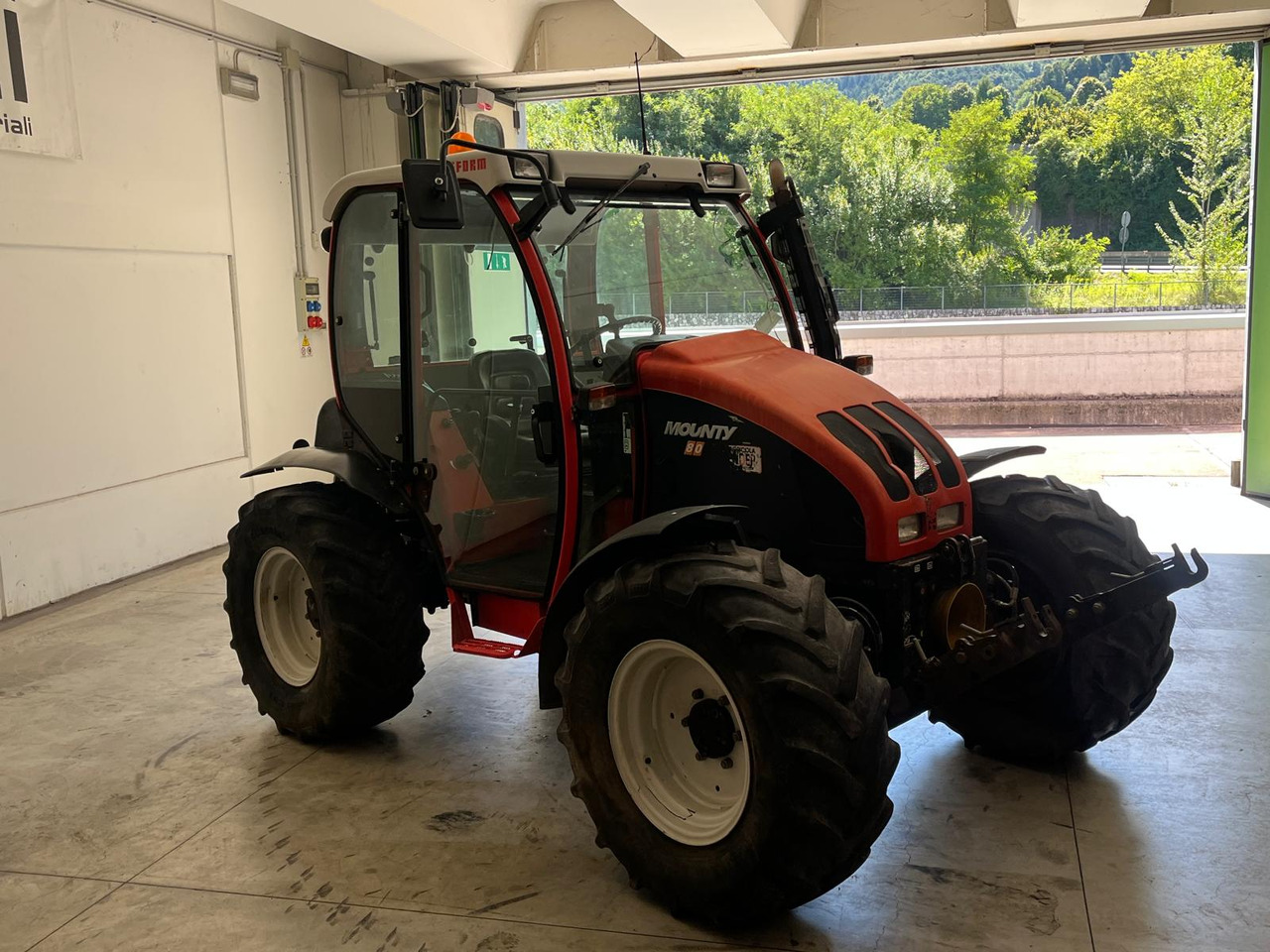 REFORM MOUNTY 80 - Traktors: foto 3 REFORM MOUNTY 80 - Traktors: foto 3