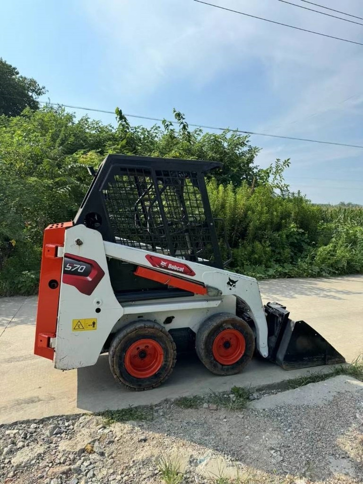 Bobcat S 70 - Kompaktiekrāvējs: foto 1 Bobcat S 70 - Kompaktiekrāvējs: foto 1