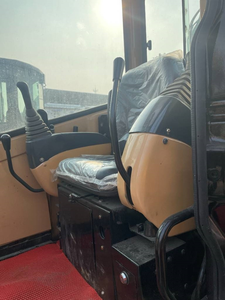 CAT 303.5 E CR  - Kāpurķēžu ekskavators: foto 5 CAT 303.5 E CR  - Kāpurķēžu ekskavators: foto 5