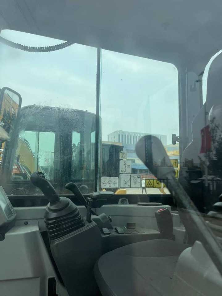 CAT 303.5 E CR  - Mini-ekskavators: foto 2 CAT 303.5 E CR  - Mini-ekskavators: foto 2