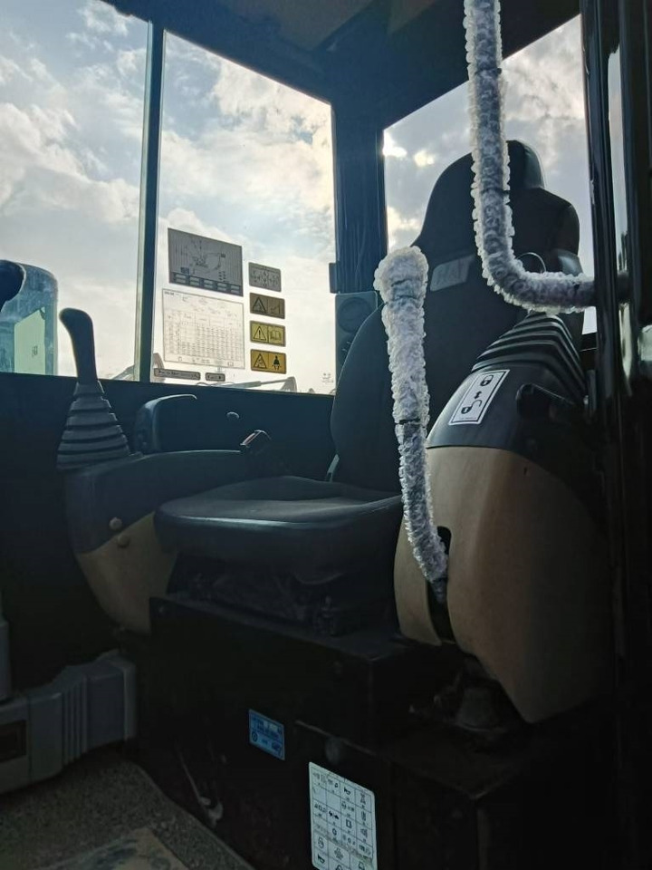 CAT 305.5 - Mini-ekskavators: foto 5 CAT 305.5 - Mini-ekskavators: foto 5