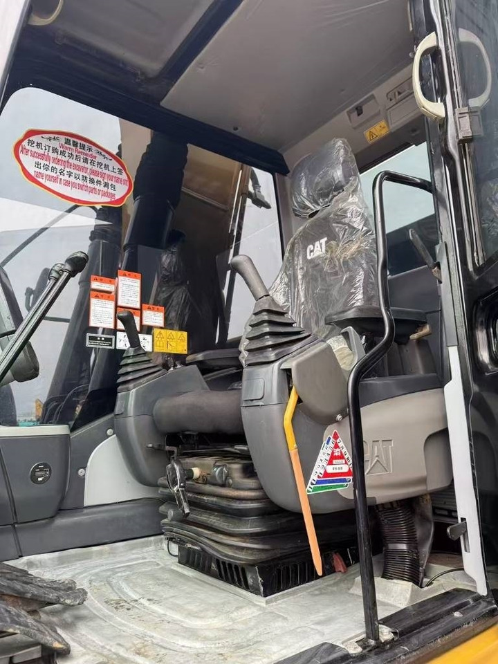 Kāpurķēžu ekskavators CAT 312: foto 8