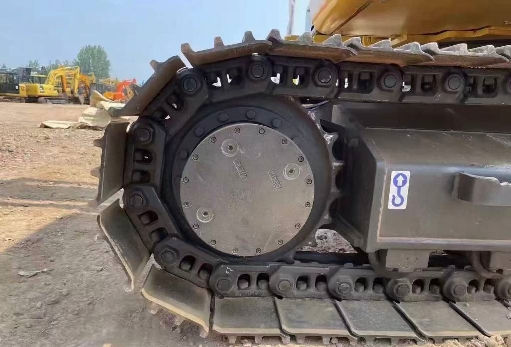 CAT 312 - Kāpurķēžu ekskavators: foto 2 CAT 312 - Kāpurķēžu ekskavators: foto 2