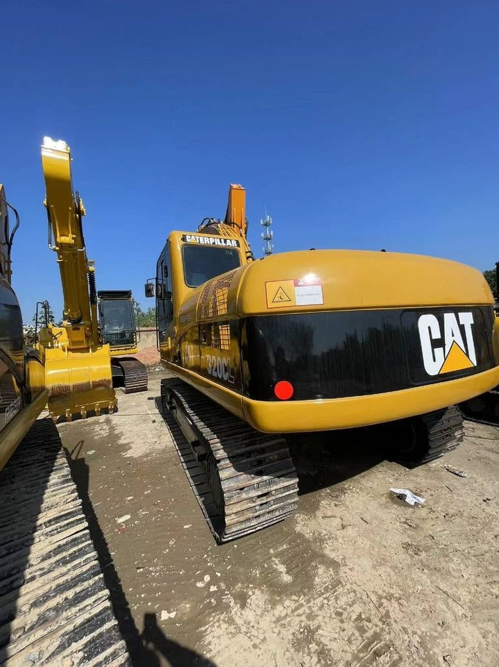 CAT 320 C  - Kāpurķēžu ekskavators: foto 3 CAT 320 C  - Kāpurķēžu ekskavators: foto 3