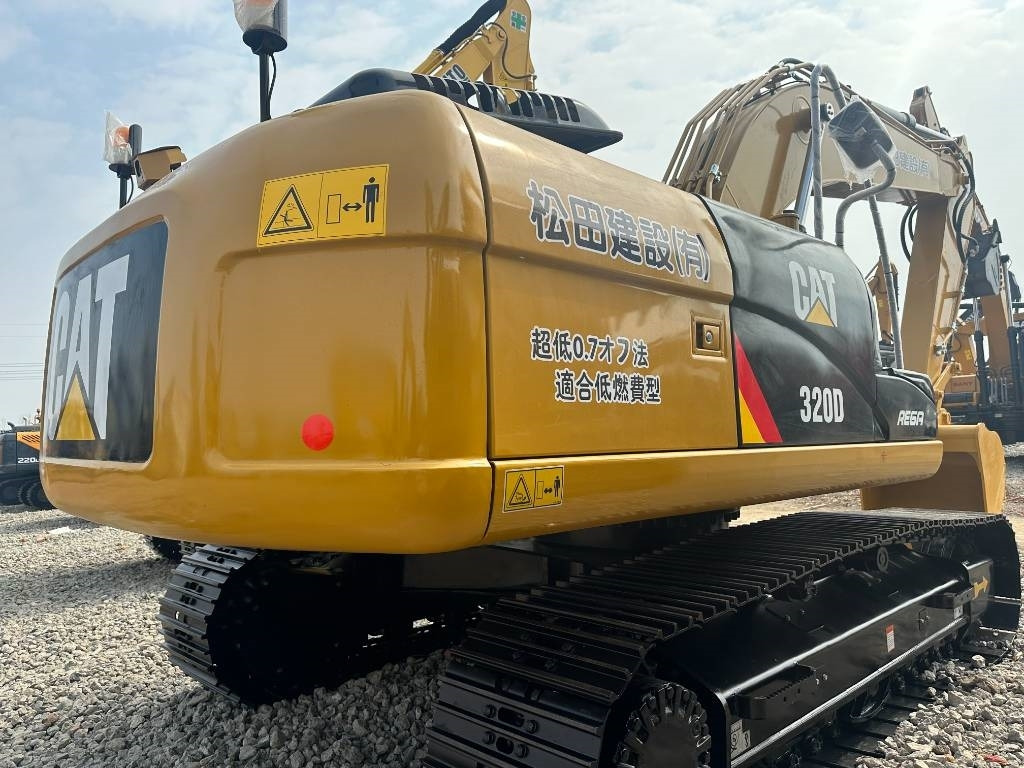 CAT 320 D - Kāpurķēžu ekskavators: foto 5 CAT 320 D - Kāpurķēžu ekskavators: foto 5