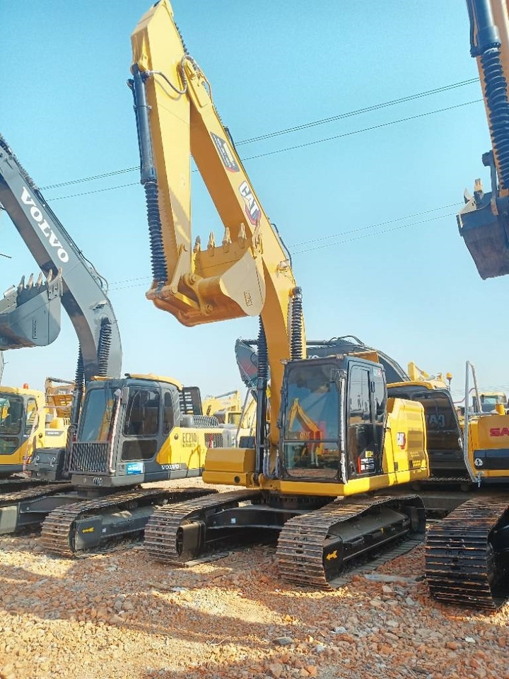 CAT 320 GC - Kāpurķēžu ekskavators: foto 2 CAT 320 GC - Kāpurķēžu ekskavators: foto 2
