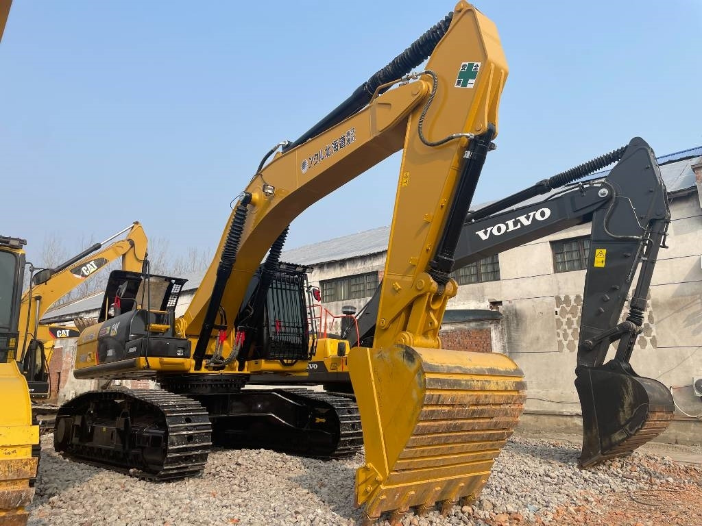 CAT 340 - Kāpurķēžu ekskavators: foto 2 CAT 340 - Kāpurķēžu ekskavators: foto 2