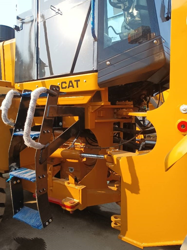 CAT 966 H - Riteņu iekrāvējs: foto 4 CAT 966 H - Riteņu iekrāvējs: foto 4