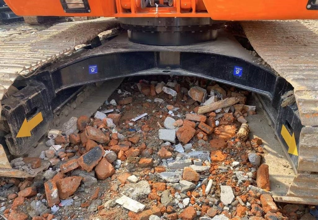 Doosan 150 - Kāpurķēžu ekskavators: foto 5 Doosan 150 - Kāpurķēžu ekskavators: foto 5