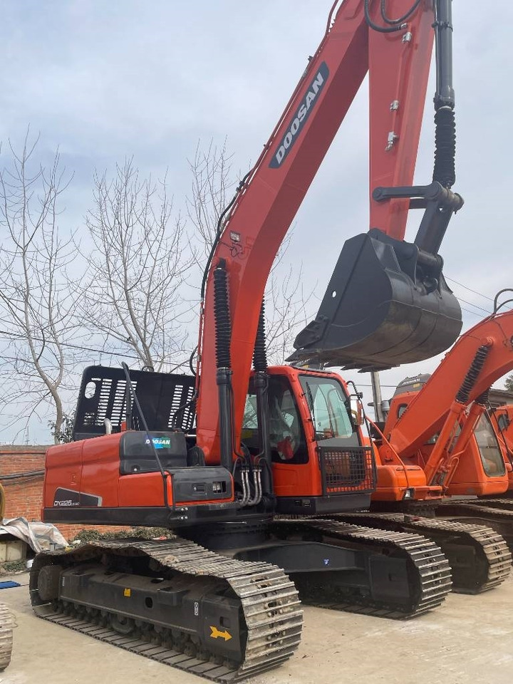 Doosan DX 220 LC-9C - Kāpurķēžu ekskavators: foto 4 Doosan DX 220 LC-9C - Kāpurķēžu ekskavators: foto 4
