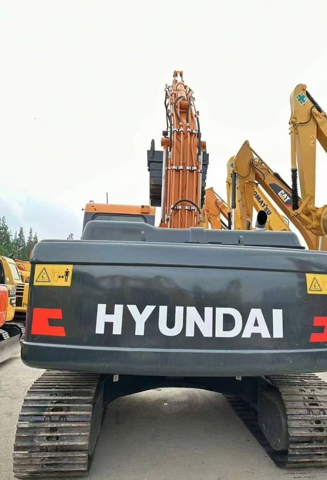 Hyundai 220-9S - Kāpurķēžu ekskavators: foto 4 Hyundai 220-9S - Kāpurķēžu ekskavators: foto 4
