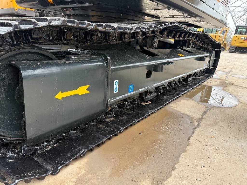 Kāpurķēžu ekskavators Hyundai 305LC-9T: foto 8