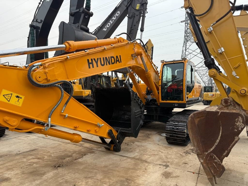 Kāpurķēžu ekskavators Hyundai 305LC-9T: foto 9